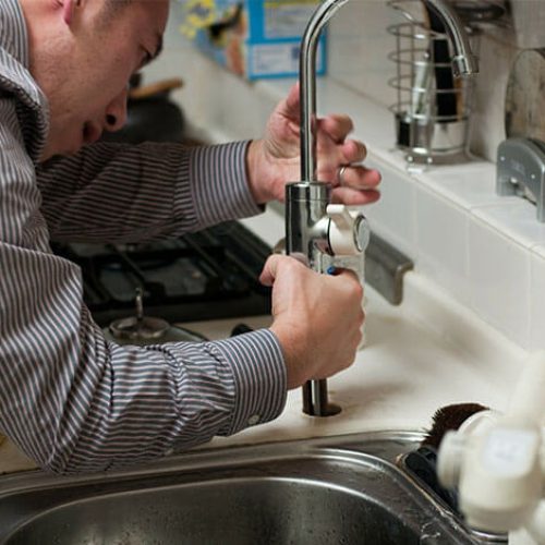 plumber-handyman-repair